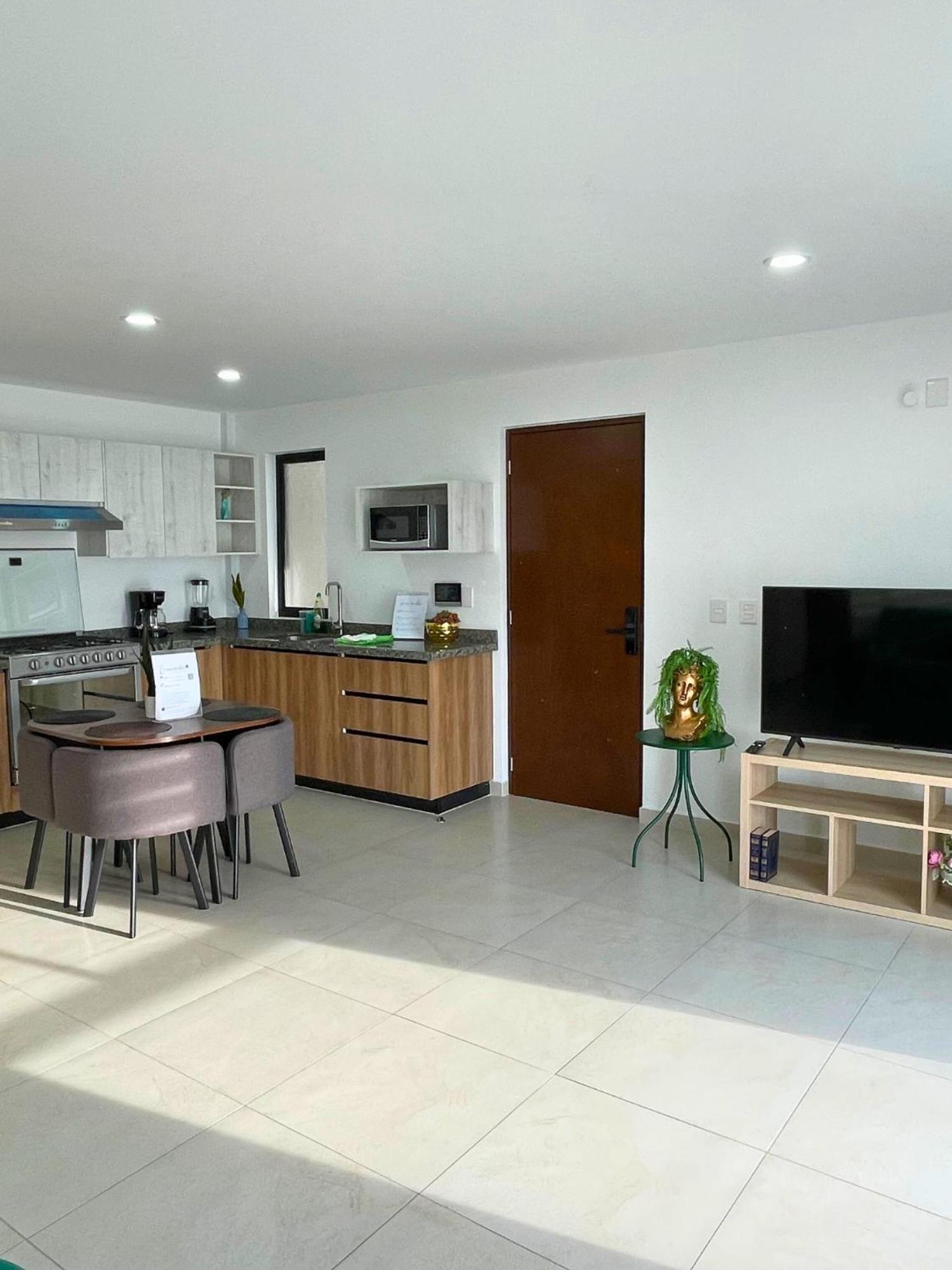 Depa Familiar Centrico Gdl Con Estacionamiento Apartamento Guadalajara Exterior foto